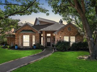 2313 Colleen Ct, Carrollton, TX 75007