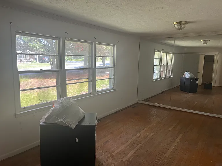 2914 Loren Dr — Photo 4