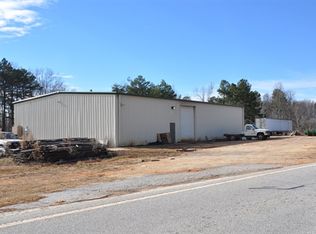 212 Tommy Irvin Rd, Mount Airy, GA 30563