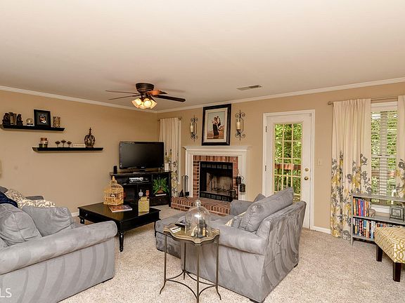 3rd image of 5160 Laurel Bridge Ct SE