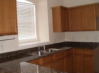 4th image of 3111 W De Leon St Unit 11
