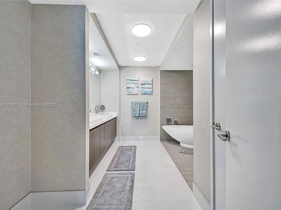 3rd image of 300 Sunny Isles Blvd #4-2104