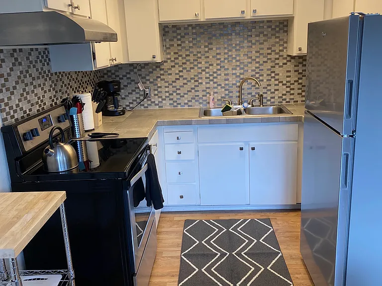9552 Interlake Ave N #A — Photo 5