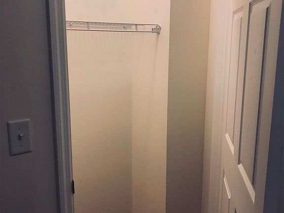 3rd image of 524 Broadway APT 403