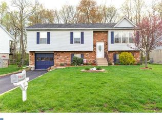 129 Fantasia Dr, Newark, DE 19713
