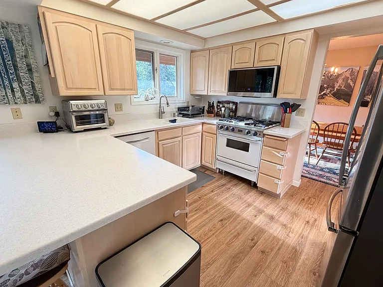 6841 Crooked Tree Dr — Photo 13