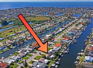 4121 Floramar Ter, New Port Richey, FL 34652