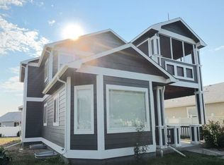 4326 Mariposa Ln, Evans, CO 80620