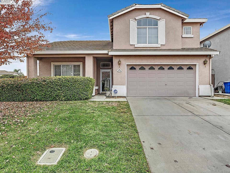 1st image of 4112 Felicitia Ct