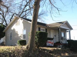 845 E Riverside Ave, Decatur, IL 62521