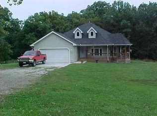 31637 Providence Rd, Smithton, MO 65350