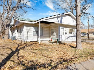 500 Bluemont Ave, Manhattan, KS, 66502