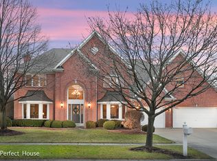 4324 Camelot Cir, Naperville, IL