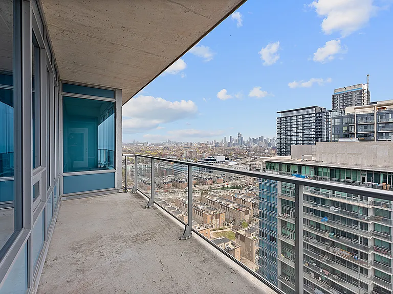 59 E Liberty St #2401 — Photo 47