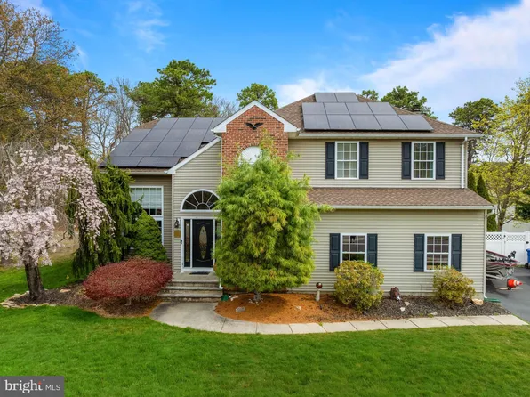 16 Ridgeview Dr, Manchester Township, NJ 08759