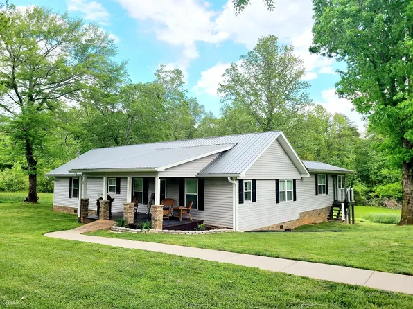 8664 Crane Mill Rd, Cornelia, GA 30531