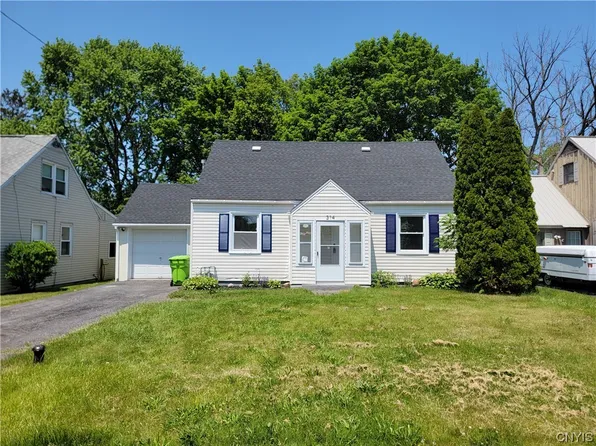 314 W Molloy Rd, Syracuse, NY 13211