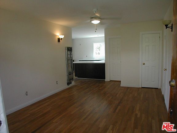 2nd image of 2221 Ocean Ave #1