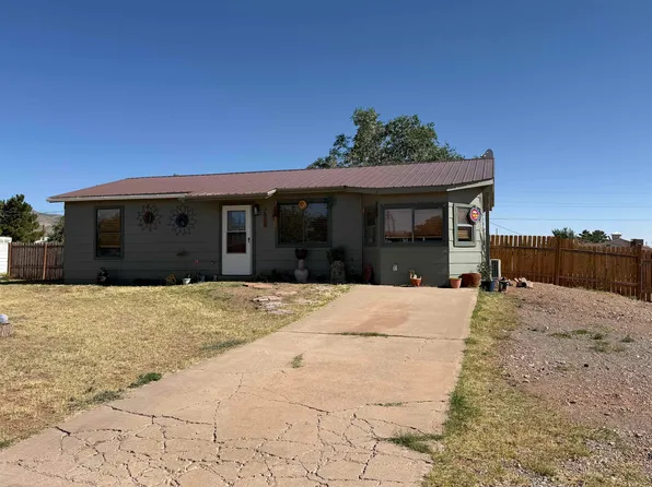 10 Alicia Dr, La Luz, NM 88337
