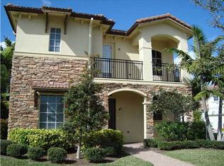 43 Stoney Dr, Palm Beach Gardens, FL 33410