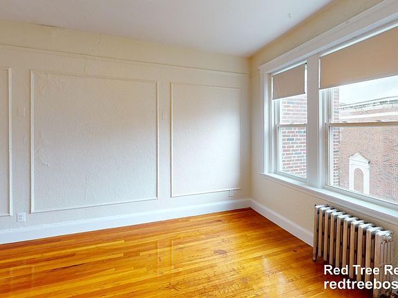 5th image of 70 Chiswick Rd