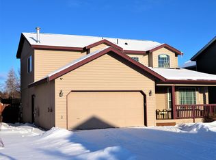 2413 Lusardi Point Cir, Anchorage, AK 99515