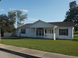 460 E Vine St, Mitchell, IN 47446