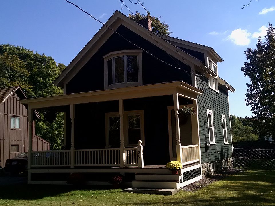 Front Farmers Porch