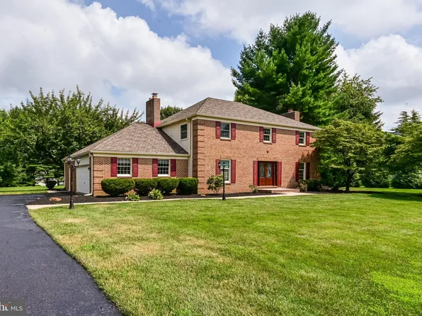 1206 Delpa Dr, Newark, DE 19711