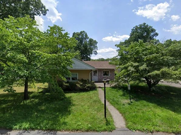 105 Birch Ave, Egg Harbor Township, NJ 08234