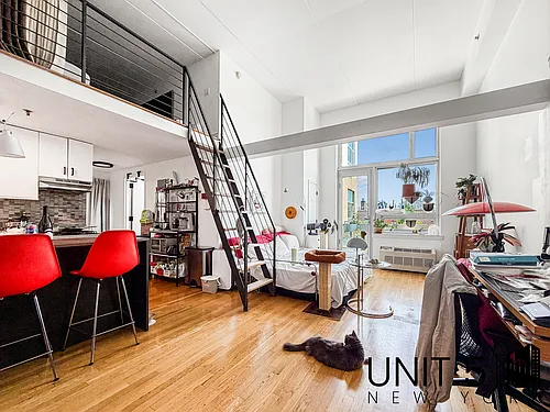 342 Eldert St #401 Photo 1