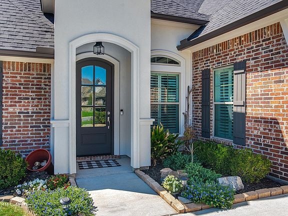 3rd image of 603 Stowe Cir