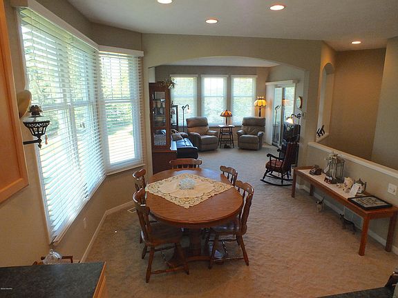 2nd image of 4714 Heritage Meadow Dr
