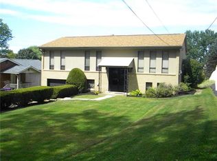 1001 Mallisee Rd, Pittsburgh, PA 15239