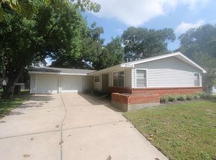 5714 Hewitt Dr, Houston, TX 77092