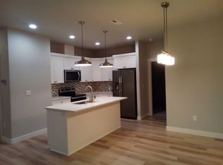 1975 W 39th Ave, Kennewick, WA 99337