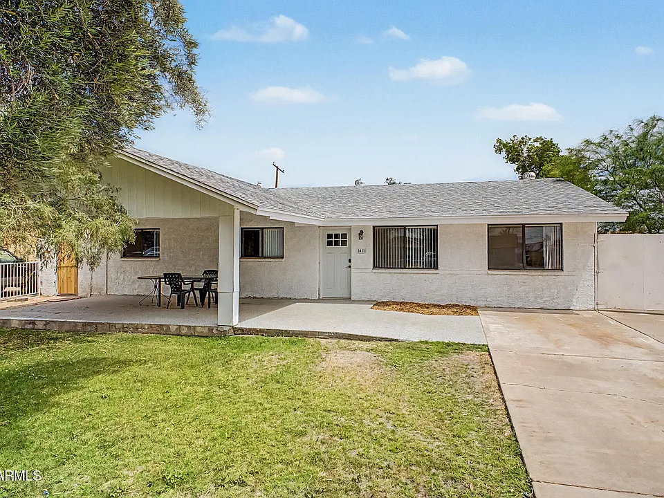 1411 S Marilyn Ann Dr