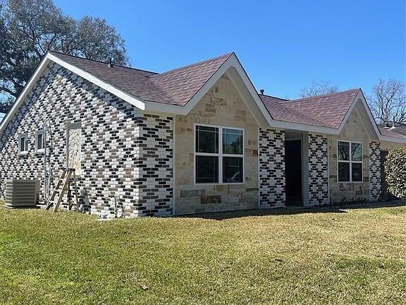 2nd image of 4707 Knottynold Ln