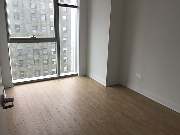 3rd image of 203 N Garland Ct #703