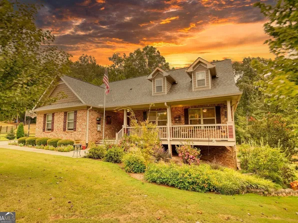 355 Louie Ln, Jefferson, GA 30549