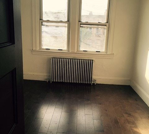 3rd image of 242 Hylan Blvd