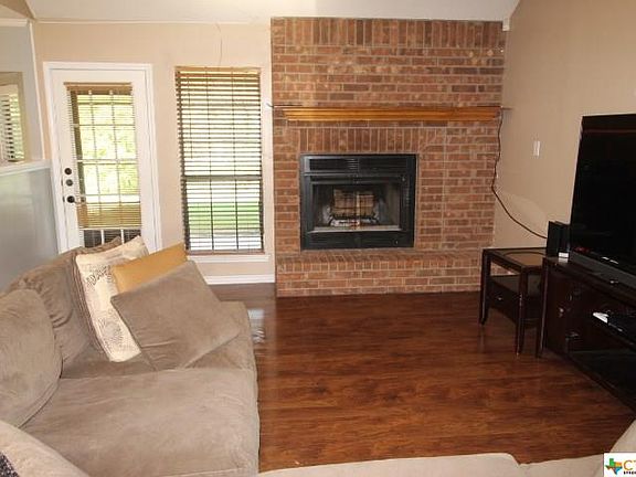 2nd image of 105 Zarley Dr