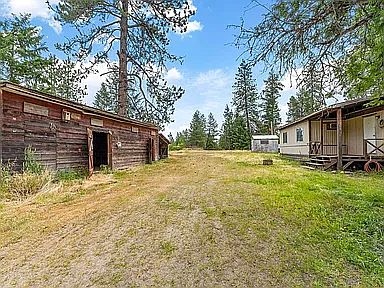5th image of 855 Albeni Cove Rd