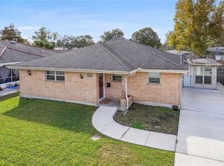 2004 Haring Rd, Metairie, LA 70001