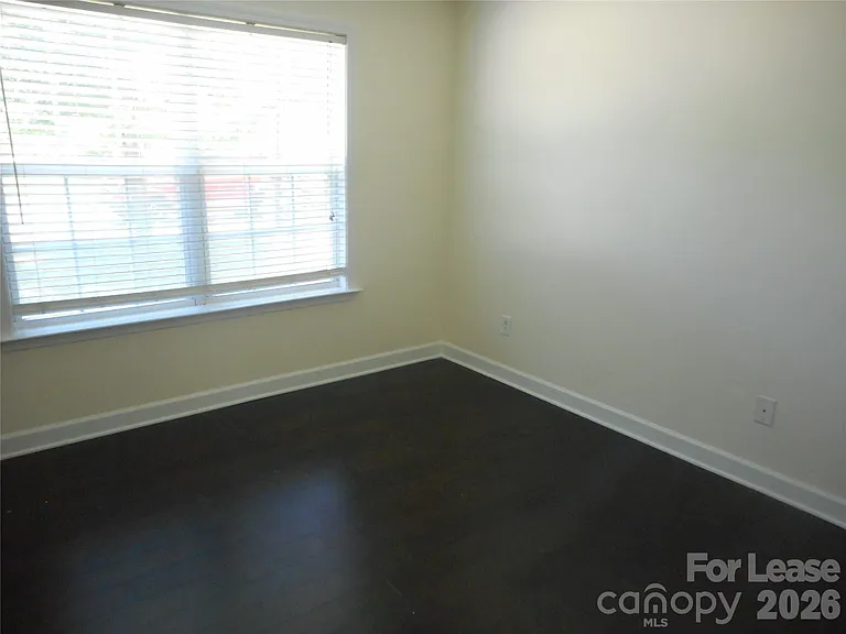 1128 Steele Meadows Dr — Photo 18