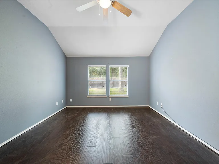 2359 Keegan Hollow Ln — Photo 7