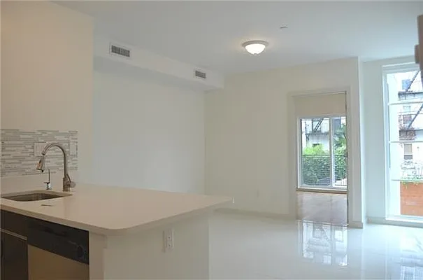 Rented by R New York | media 13