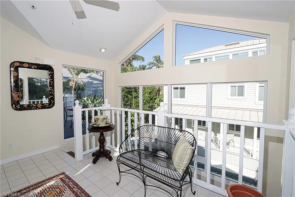 2 bed, 3.0 bath, 2168 sqft, $18,500 — Photo 4
