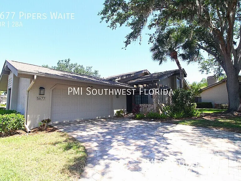 5677 Pipers Waite — Photo 1