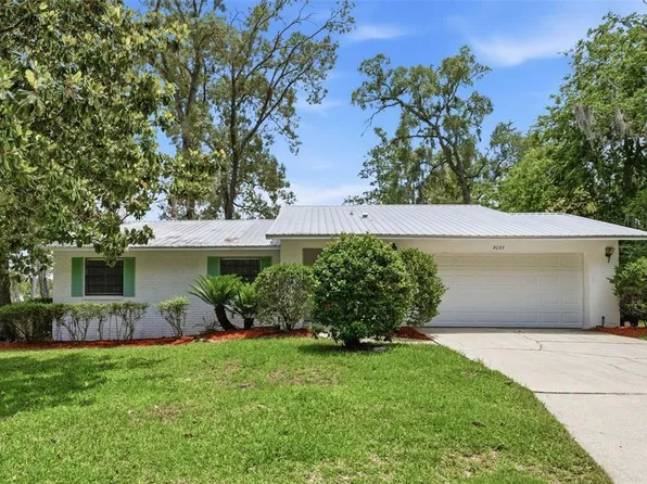 8127 SW 12th Pl, Gainesville, FL 32607